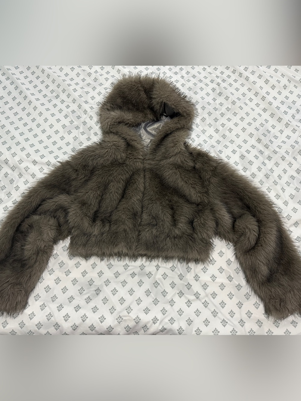 SHEIN Gray Faux Fur Cropped Hooded Jacket Size L